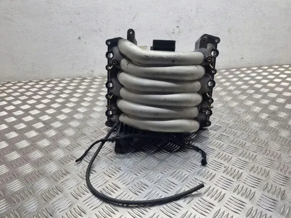Colector de admisión usado OEM 078133223J para Audi A4 2.8L image 2