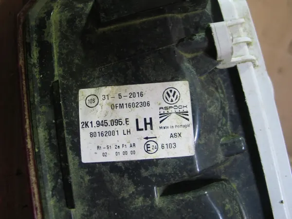 Luz Trasera Izquierda VW Caddy III Lift 2K1945095E image 6