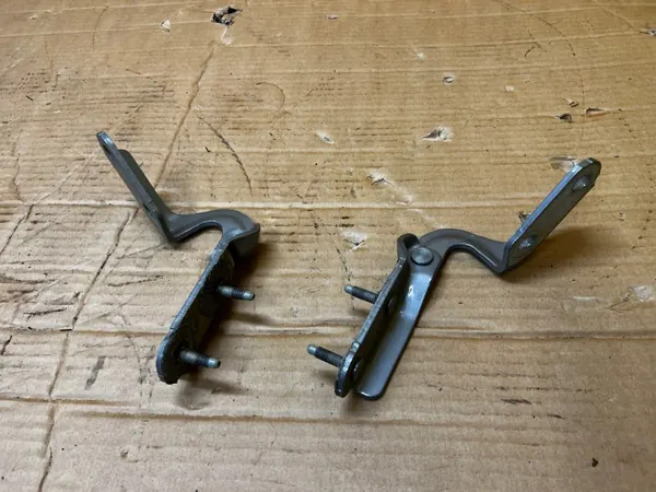 Scharniersatz OEM LJ6B-S42900-AB für Ford Kuga MK3 image 2