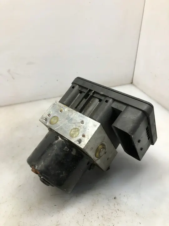 ABS-pompregelaar OEM 10.0960-1146.3 Gebruikt image 4