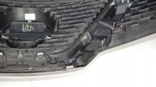 Puskurin ritilä OEM 368446323 Nissan Qashqai J11:lle image 6