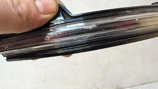 Intermitente espejo Mercedes OEM A0999063803 Derecho image 4