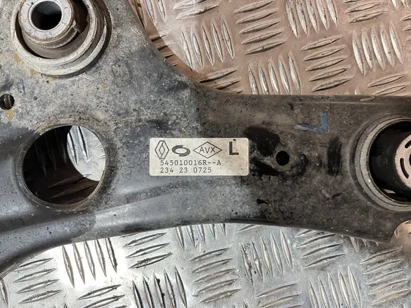 Braccio di Controllo Sinistro Renault Arkana OEM 545010016R image 2