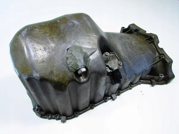 Oljepanna Volkswagen Crafter 2.5 TDI image 3