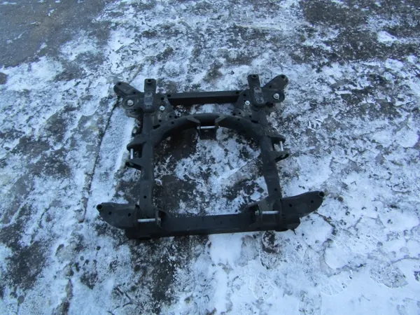 GEELY E245 Vorderachsschwinge OEM 6608013566 image 7