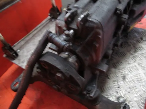 BMW 3 E46 2.0 D Manuaalivaihteisto 1434404 image 5