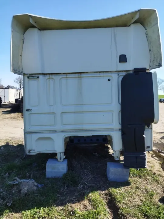 DAF XF 106 EURO 6 Kabine - Gebrauchtes OEM-Teil image 4