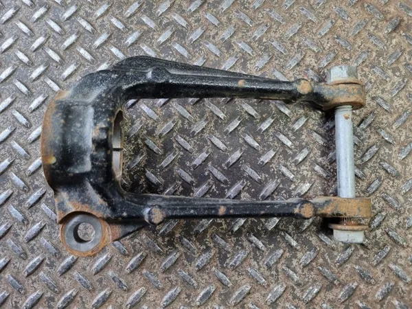 Suporte inferior do amortecedor Dodge Challenger OEM 68078352AB image 4