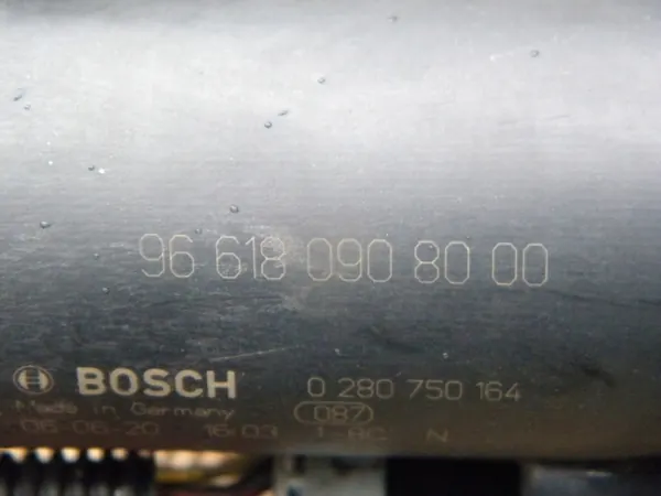 Peugeot Citroen Drosselklappe 1.6i 16V NFU image 3