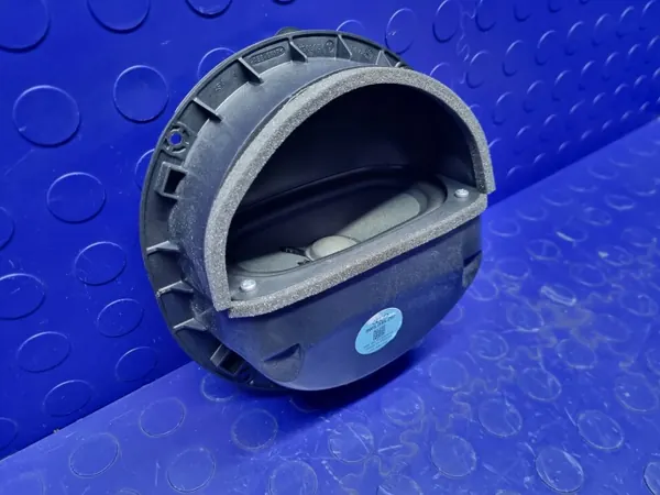 Altifalante esquerdo dianteiro Audi A5 OEM 8W5035297 image 4