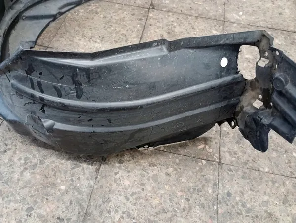 Right Front Wheel Arch Toyota Yaris III 17- OEM 53875-0D680 image 3