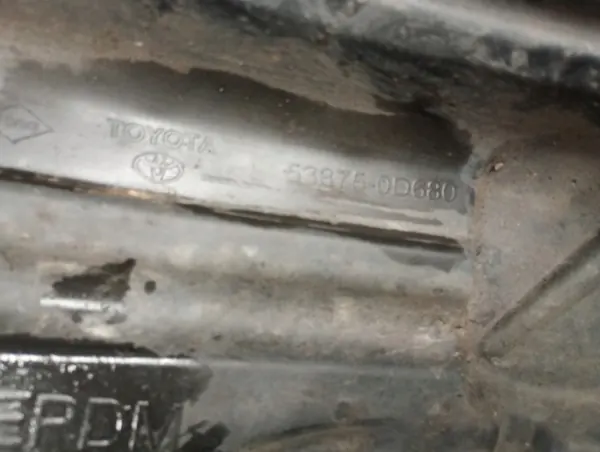 Right Front Wheel Arch Toyota Yaris III 17- OEM 53875-0D680 image 6