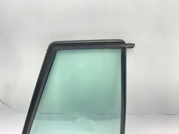 Vidro Porta Traseira Direita OEM SDV08634 Mercedes W124 image 4