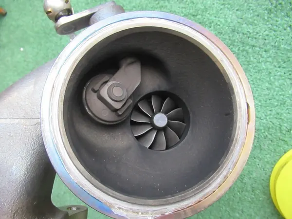 VW GOLF VIII R AUDI S3 SEAT CUPRA 2.0 TSI Turbo 06Q145703F image 5