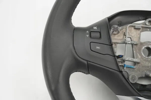 Volant Cuir Multifonction OEM 98084116ZD Peugeot 2008 image 3