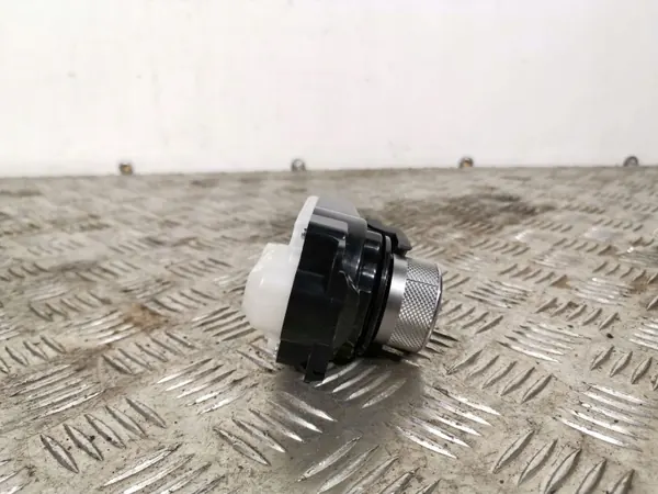 Infiniti Q50 Navigationsmodul OEM FBZ7608 image 5