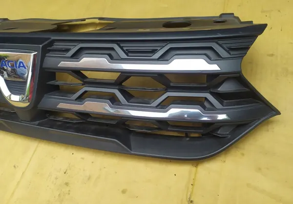 SANDERO III JOGGER GRILL image 2