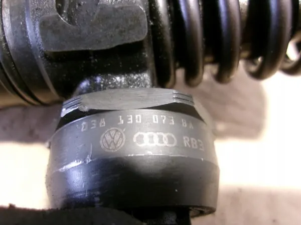 Volkswagen OE 038 130 073 BA Inyector Unidad (PDE) Usado image 6