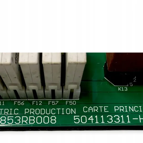 Plaque fusibles Irisbus 504113311 - État utilisé image 6