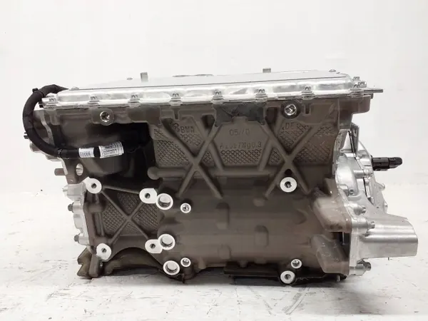 Motor eléctrico trasero BMW OEM 5B60361 para iX1 image 9