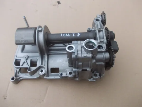 Pompe à huile OEM 03P103127C pour VW Group 1.2TDI image 2
