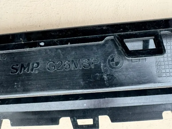 Montaggio Griglia Laterale Anteriore Sinistra BMW I4 G26 51118078613 image 8