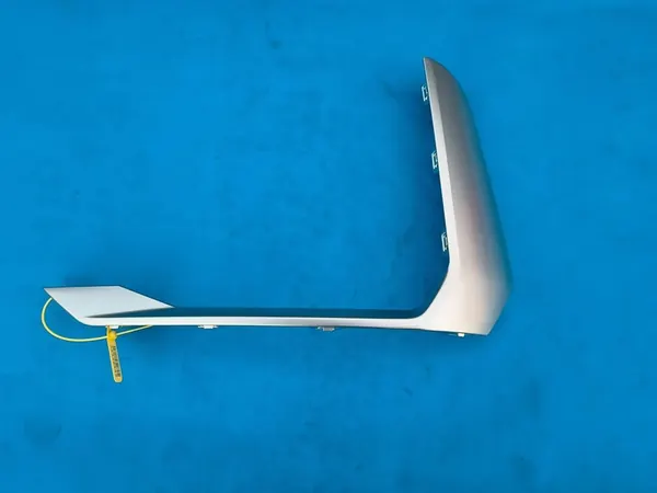 Acabamento de para-choque traseiro lado direito BMW 5 G60 G61 5A1E132 image 1