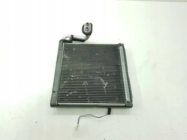 Lämmönvaihdin A/C Ford Mondeo MK V OEM AMD54604 image 2