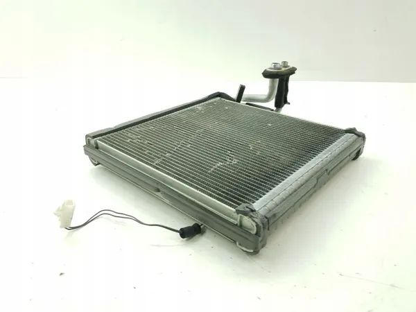 Lämmönvaihdin A/C Ford Mondeo MK V OEM AMD54604 image 3