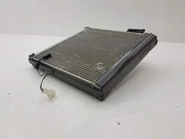 Lämmönvaihdin A/C Ford Mondeo MK V OEM AMD54604 image 8