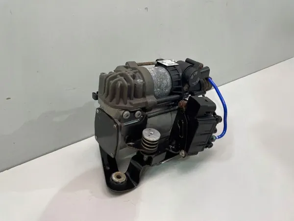 Bomba de suspensão BMW 7 G11 Compressor OEM 6861882 image 5