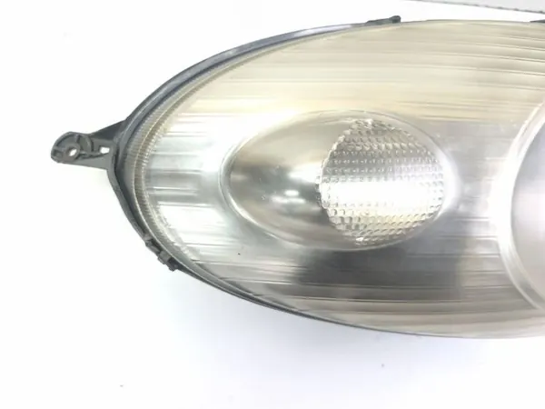 Vasen etuvalaisin Nissan Micra K12 03-10 EU 26010AX700 image 2