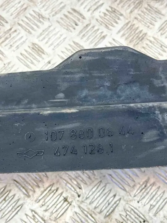 Peça de para-choques traseiro Mercedes-Benz SL R107 OEM A1078800344 image 10