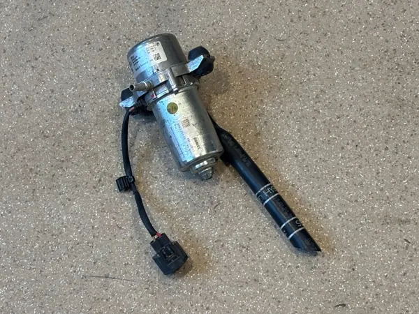 Cabrio-Dachpumpe Audi Q5 SQ5 OEM 8R0614215 image 2