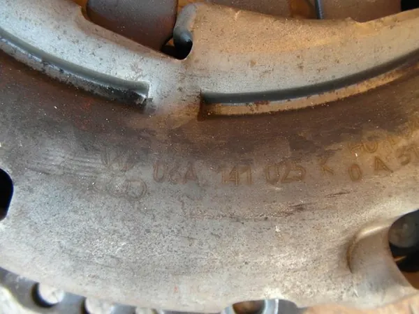 EMBREAGEM COMPLETA AUDI TT 8N S3 8L LEON CUPRA 1.8 TURBO LUK image 3