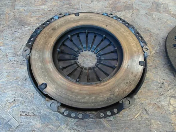 EMBREAGEM COMPLETA AUDI TT 8N S3 8L LEON CUPRA 1.8 TURBO LUK image 4