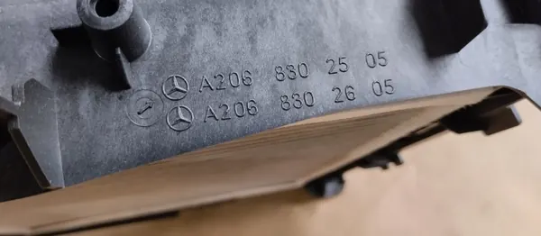 Mercedes Kabinfilterhus OEM A2068302505 image 3