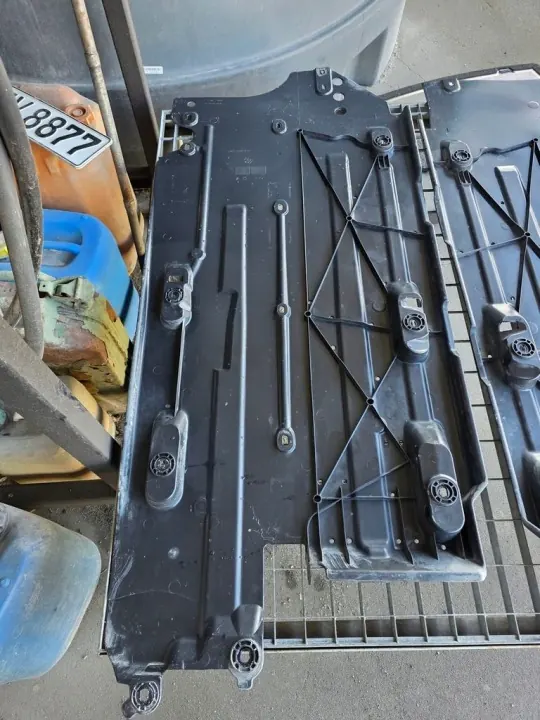 OEM 9832617680 9827725580 Underrede Skydd Vänster Höger image 7