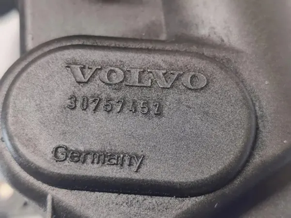 Motor de compuerta OEM 30757452 para Volvo XC90 3.2L image 2