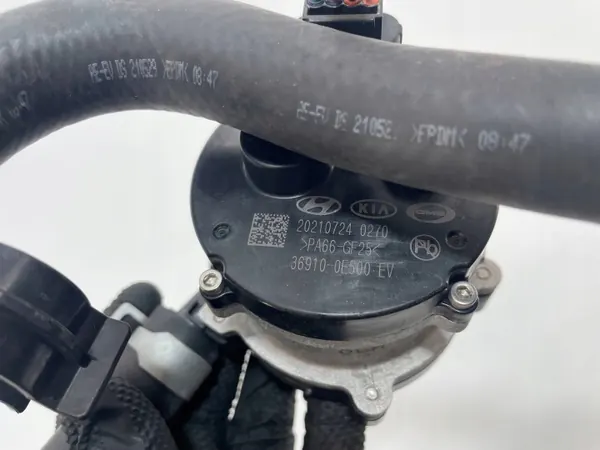 Hyundai Ioniq V extra vattenpump OEM 36910-0E500 image 9