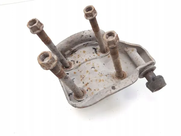 Toyota Hilux Bakfjädring OEM MAM37013 - Begagnad image 4