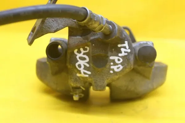 Jarruvasara etu-oikea OEM 812 3064 VW Transporter image 10
