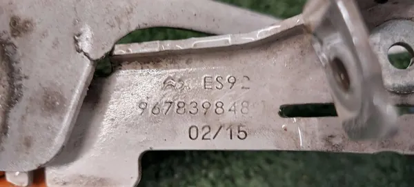 Charnières de Capot Peugeot 2008 G+D 13-19 image 3