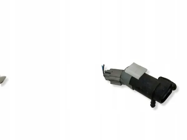 Scheibenwaschbehälter Jaguar XF OEM 8X2317B613AF - Gebraucht image 3