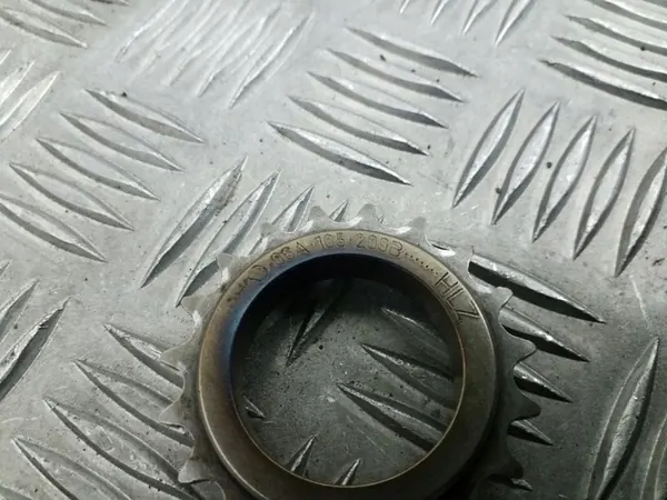 2006 Audi A3 S3 A3 Sportback 8P Olje pump 038115130 image 3