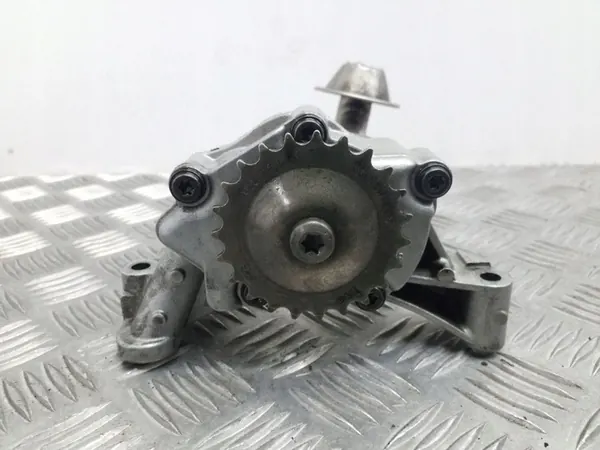 2006 Audi A3 S3 A3 Sportback 8P Olje pump 038115130 image 6