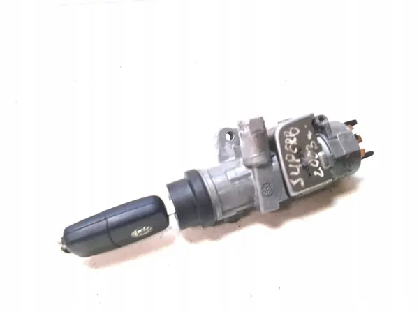 Tändningsströmbrytare OEM 4B0905651 Skoda Superb I 1.9L image 3