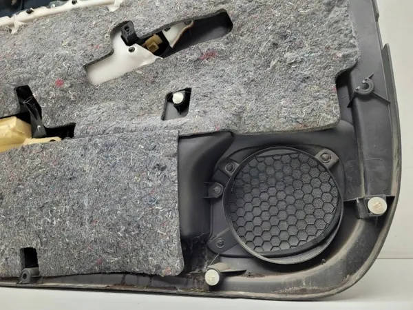 OEM 67610-05560 Voorrechter Deurbekleding Toyota Avensis image 8