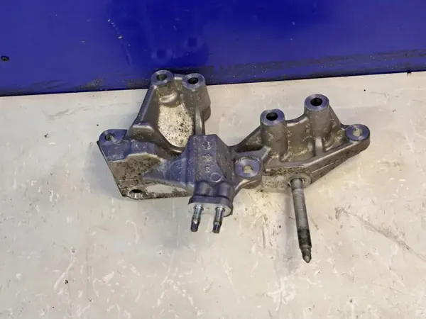 COMPRESSORBRACKET Support Compresseur Climatisation Lexus RX image 2