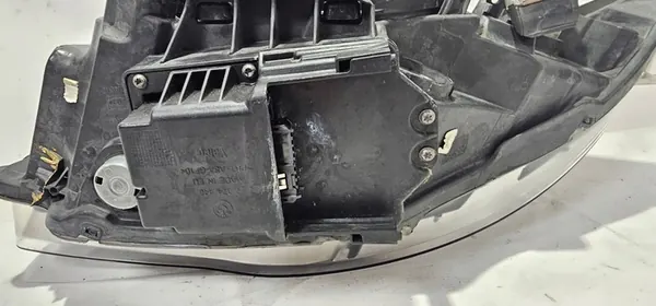 Farol Direito BMW 1 E81 E82 E87 E88 2007-2011 - Xenon image 7